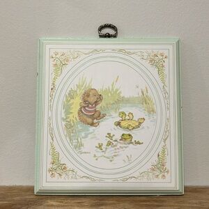 Retro looking hanging wall plaque